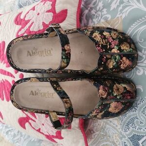 Alegria slip on shoes